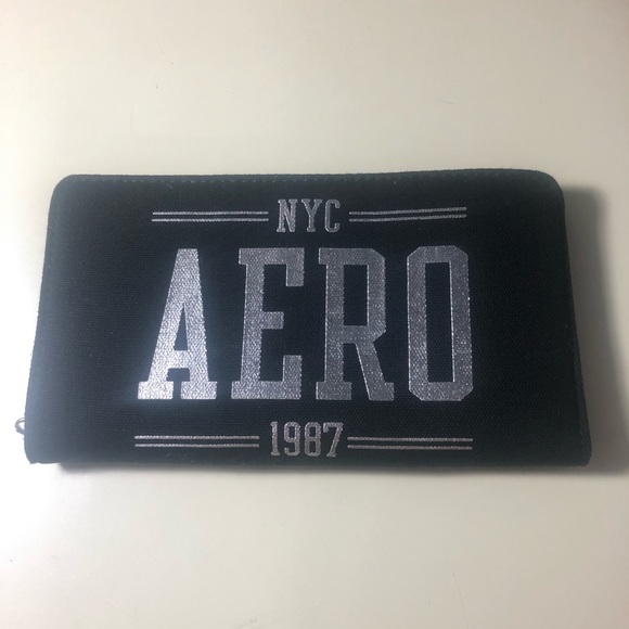 Aeropostale Handbags - NEW AERO Black Wallet